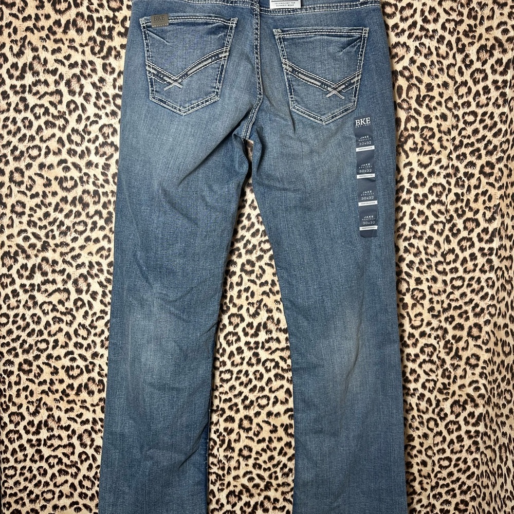 BKE Men's Classic Bootcut Jeans in Blue